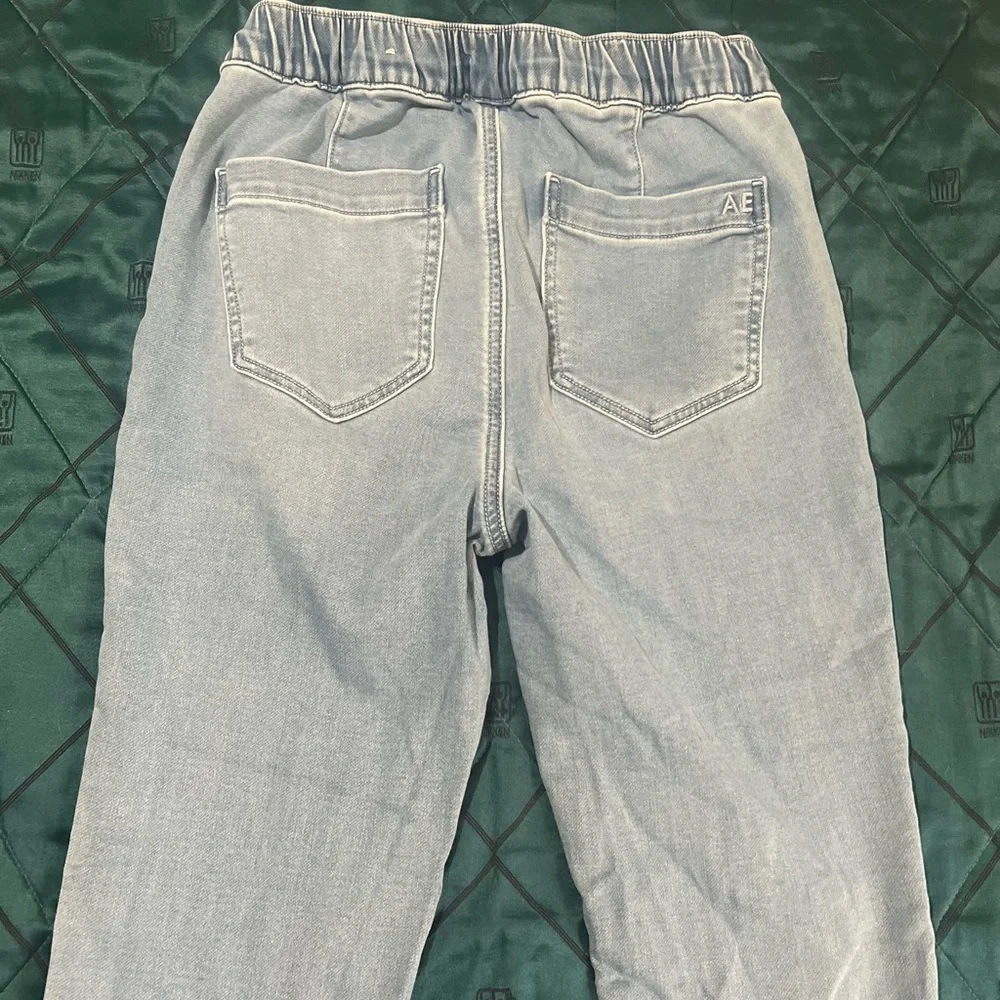 American Eagle Outfitters Light Blue Jeans - Picture 2 of 2